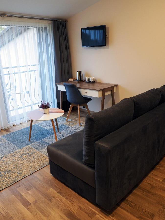 Sveciu Namai Zara Hotell Tytuvenai Exteriör bild